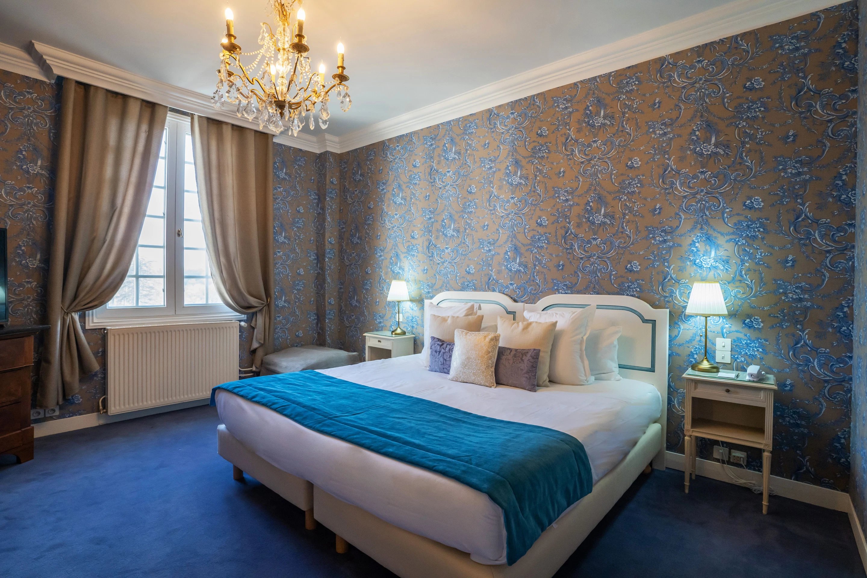 Château de Beauvois **** | French romantic getaway | Deluxe Room